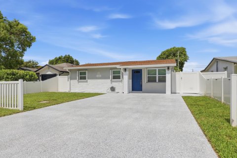 Villa ou maison à louer à Delray Beach, Floride: 3 chambres № 2176751 - photo 3