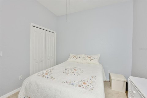House in Sun City Center, Florida 2 bedrooms, 131.18 sq.m. № 2107874 - photo 17