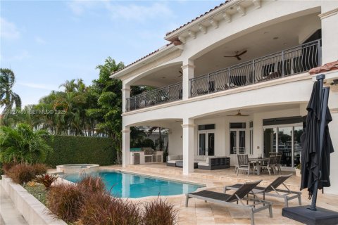 Купить виллу или дом в Лайтхаус-Пойнт, Флорида 5 спален, 503.07м2, № 1986291 - фото 4