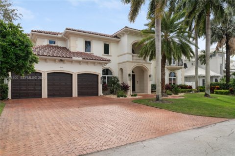 Купить виллу или дом в Лайтхаус-Пойнт, Флорида 5 спален, 503.07м2, № 1986291 - фото 3