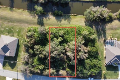 Land in Punta Gorda, Florida № 1721734 - photo 1