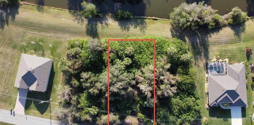 Land in Punta Gorda, Florida № 1721734