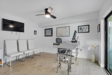 Touwnhouse à vendre à Palm Beach Gardens, Floride: 2 chambres, 148.27 m2 № 2421118 - photo 10