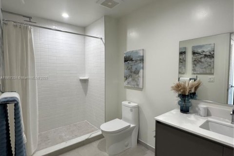 Apartamento en alquiler en Oakland Park, Florida, 1 dormitorio № 2012599 - foto 4