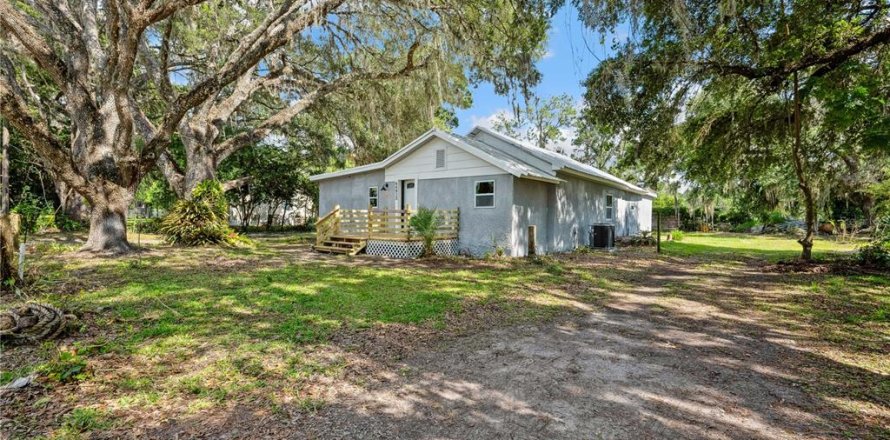 House in Webster, Florida 3 bedrooms, 112.04 sq.m. № 1782876