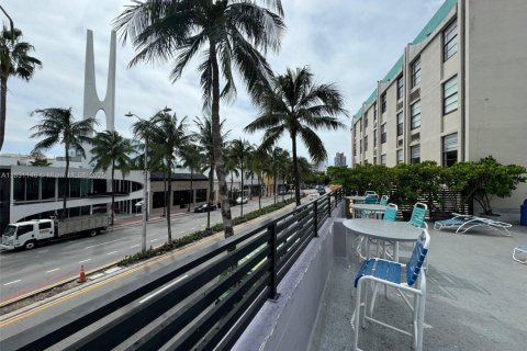 Hotel in Miami Beach, Florida № 1812013 - photo 22