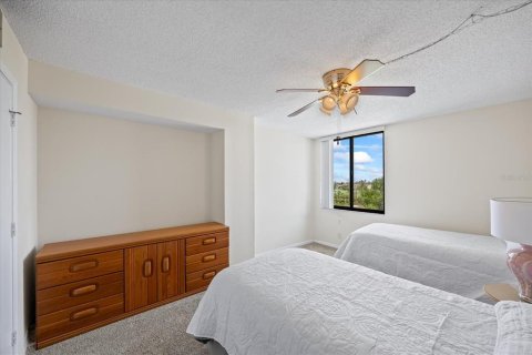 Condominio en venta en Saint Petersburg, Florida, 2 dormitorios, 106.84 m2 № 1771980 - foto 19