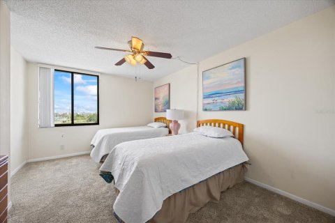 Condominio en venta en Saint Petersburg, Florida, 2 dormitorios, 106.84 m2 № 1771980 - foto 18