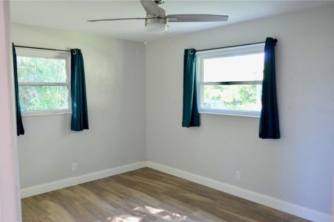 Casa en venta en Daytona Beach, Florida, 3 dormitorios, 126.9 m2 № 2157254 - foto 11