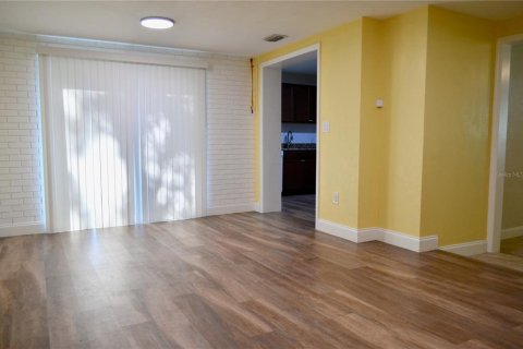 Casa en venta en Daytona Beach, Florida, 3 dormitorios, 126.9 m2 № 2157254 - foto 8
