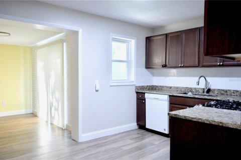 Casa en venta en Daytona Beach, Florida, 3 dormitorios, 126.9 m2 № 2157254 - foto 7