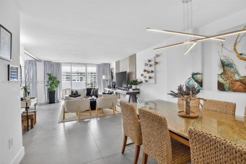 Condo in Aventura, Florida, 2 bedrooms № 2189960