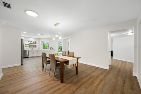 Villa ou maison à vendre à Belleair, Floride: 3 chambres, 173.73 m2 № 2151818 - photo 12