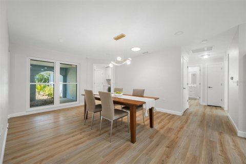 Villa ou maison à vendre à Belleair, Floride: 3 chambres, 173.73 m2 № 2151818 - photo 13