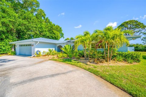 Villa ou maison à vendre à Belleair, Floride: 3 chambres, 173.73 m2 № 2151818 - photo 4