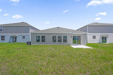 Villa ou maison à louer à Kissimmee, Floride: 4 chambres, 179.86 m2 № 2104689 - photo 30