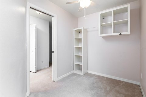 Townhouse in Altamonte Springs, Florida 3 bedrooms, 177.81 sq.m. № 1888559 - photo 18