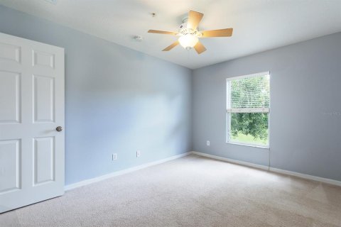 Townhouse in Altamonte Springs, Florida 3 bedrooms, 177.81 sq.m. № 1888559 - photo 19