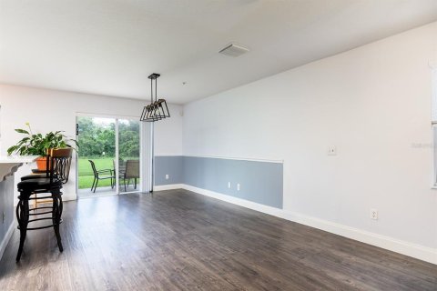 Townhouse in Altamonte Springs, Florida 3 bedrooms, 177.81 sq.m. № 1888559 - photo 6