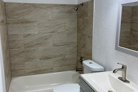 Снять в аренду квартиру в Нью-Смирна-Бич, Флорида 1 спальня, 74.32м2, № 2093635 - фото 3