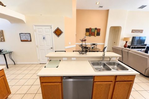 Villa ou maison à vendre à Davenport, Floride: 3 chambres, 131.18 m2 № 2431901 - photo 4