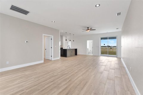 Villa ou maison à vendre à Placida, Floride: 4 chambres, 154.68 m2 № 2329315 - photo 6