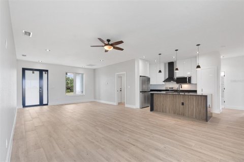 Villa ou maison à vendre à Placida, Floride: 4 chambres, 154.68 m2 № 2329315 - photo 7