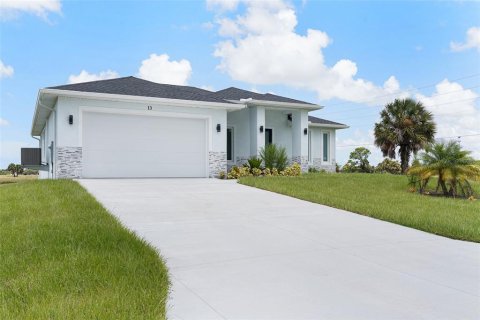 Villa ou maison à vendre à Placida, Floride: 4 chambres, 154.68 m2 № 2329315 - photo 2