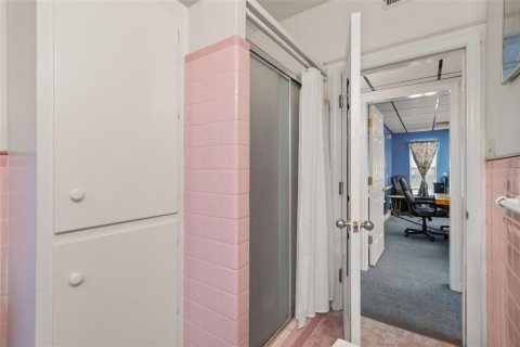 Commercial property in Tavares, Florida 224.08 sq.m. № 2379840 - photo 25