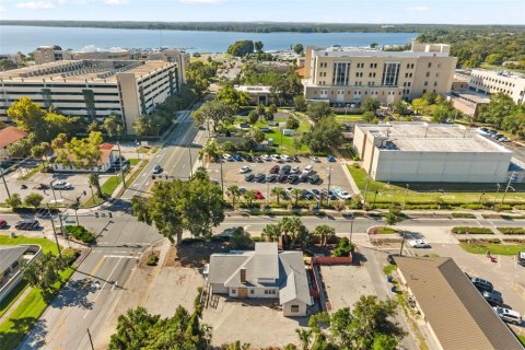 Commercial property in Tavares, Florida 224.08 sq.m. № 2379840 - photo 4