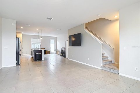 Touwnhouse à louer à Odessa, Floride: 3 chambres, 164.62 m2 № 1805211 - photo 3