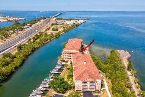 Condo in Tampa, Florida, 1 bedroom № 2112730 - photo 24