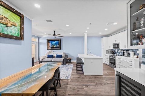 Condo in Tampa, Florida, 1 bedroom № 2112730 - photo 11
