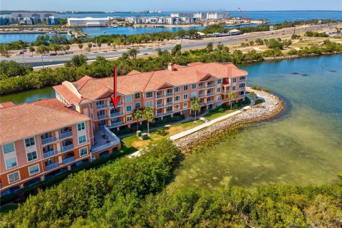Condo in Tampa, Florida, 1 bedroom № 2112730 - photo 29