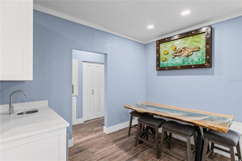 Condo in Tampa, Florida, 1 bedroom № 2112730 - photo 16