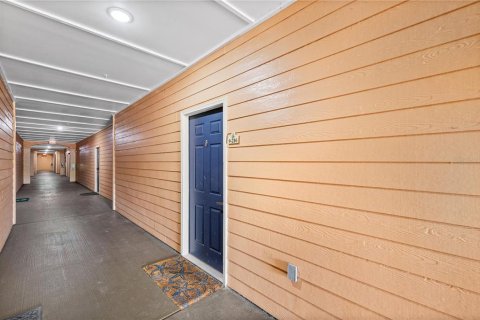 Condo in Tampa, Florida, 1 bedroom № 2112730 - photo 23