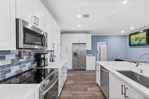 Condo in Tampa, Florida, 1 bedroom № 2112730 - photo 13