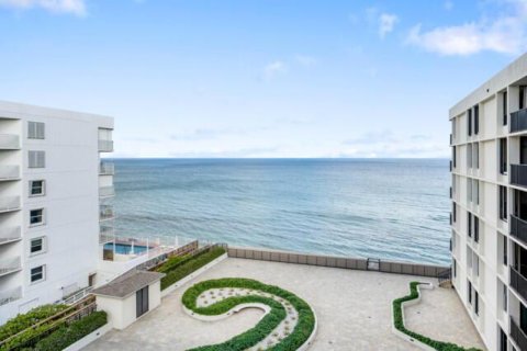 Condo in South Palm Beach, Florida, 2 bedrooms  № 2246477 - photo 5