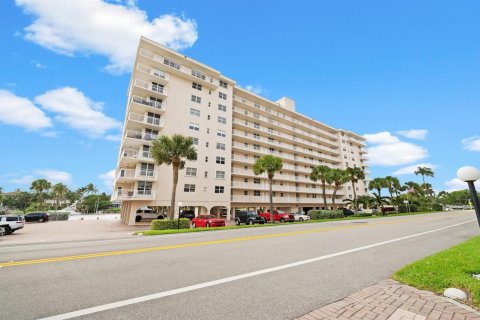 Condo à Hillsboro Beach, Floride, 2 chambres  № 2174188