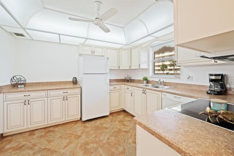 Copropriété à louer à Hillsboro Beach, Floride: 2 chambres, 92.9 m2 № 2174188 - photo 14