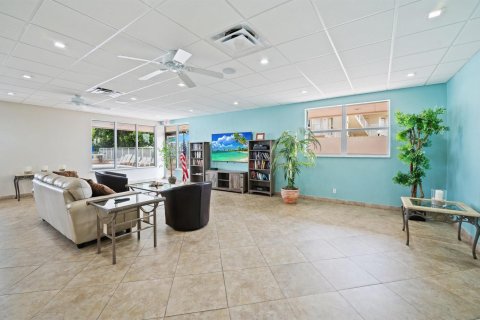 Copropriété à louer à Hillsboro Beach, Floride: 2 chambres, 92.9 m2 № 2174188 - photo 26