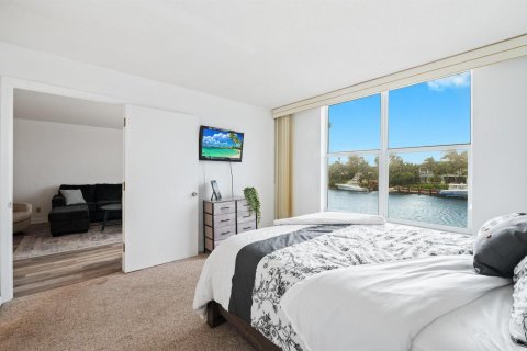 Copropriété à louer à Hillsboro Beach, Floride: 2 chambres, 92.9 m2 № 2174188 - photo 19