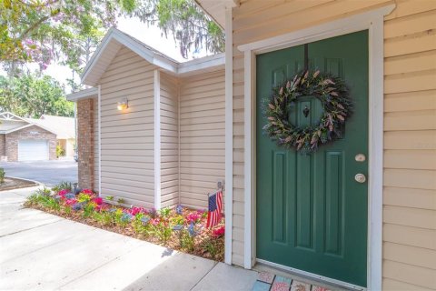 Condo in Gainesville, Florida, 1 bedroom  № 1808625 - photo 1