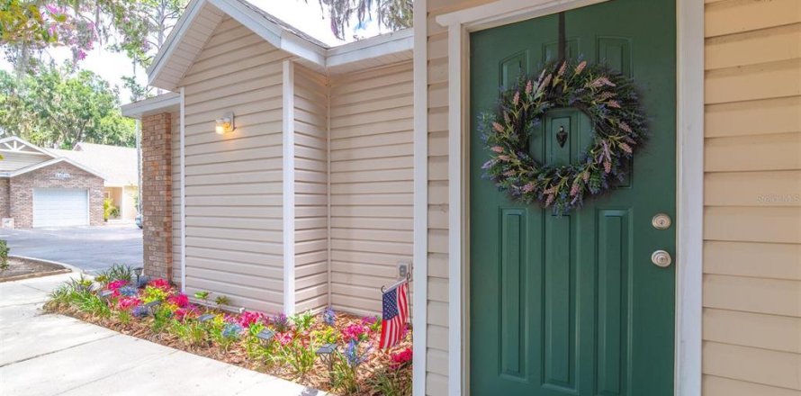 Condo in Gainesville, Florida, 1 bedroom  № 1808625