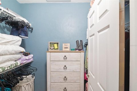 Condo in Gainesville, Florida, 1 bedroom  № 1808625 - photo 23