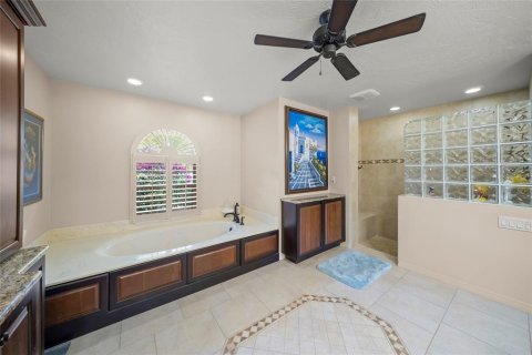 Casa en venta en Sarasota, Florida, 3 dormitorios, 306.95 m2 № 2101871 - foto 28