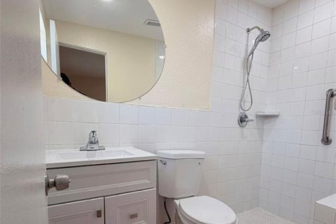 Villa ou maison à vendre à Tampa, Floride: 4 chambres, 116.31 m2 № 2156837 - photo 6