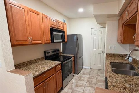 Villa ou maison à vendre à Tampa, Floride: 4 chambres, 116.31 m2 № 2156837 - photo 3