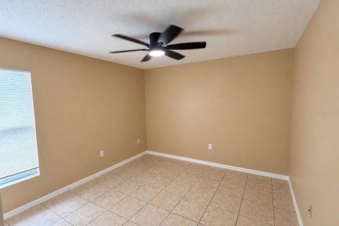 House in Sarasota, Florida 3 bedrooms, 127.83 sq.m. № 2403712 - photo 10