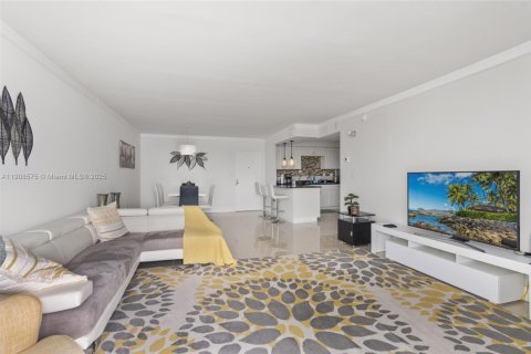 Condominio en venta en Hollywood, Florida, 2 dormitorios, 104.98 m2 № 1966305 - foto 7